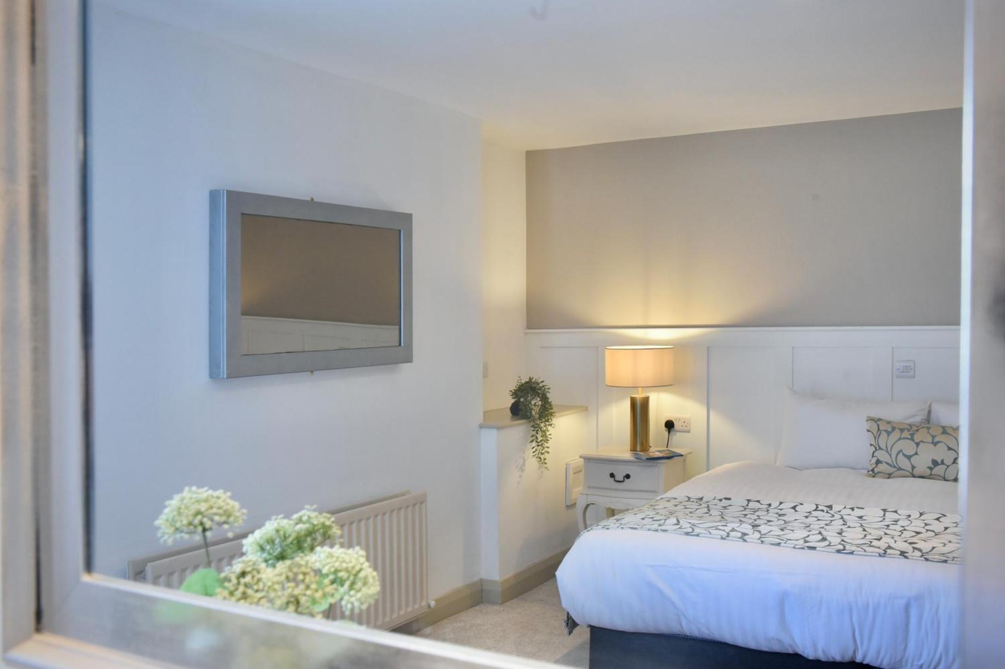 The Lough & Quay Accommodation Town Centre Warrenpoint Kültér fotó